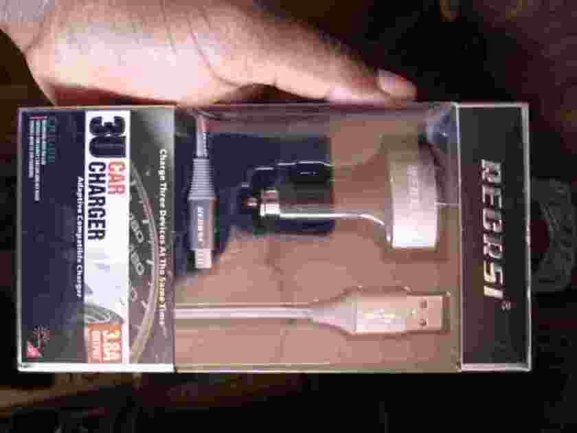 REGRSI 3U CAR CHARGER 3.8A